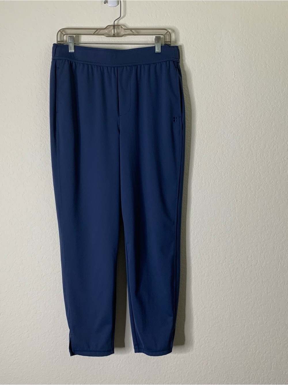 Sweaty Betty womens blue tapered pull on pants L/short